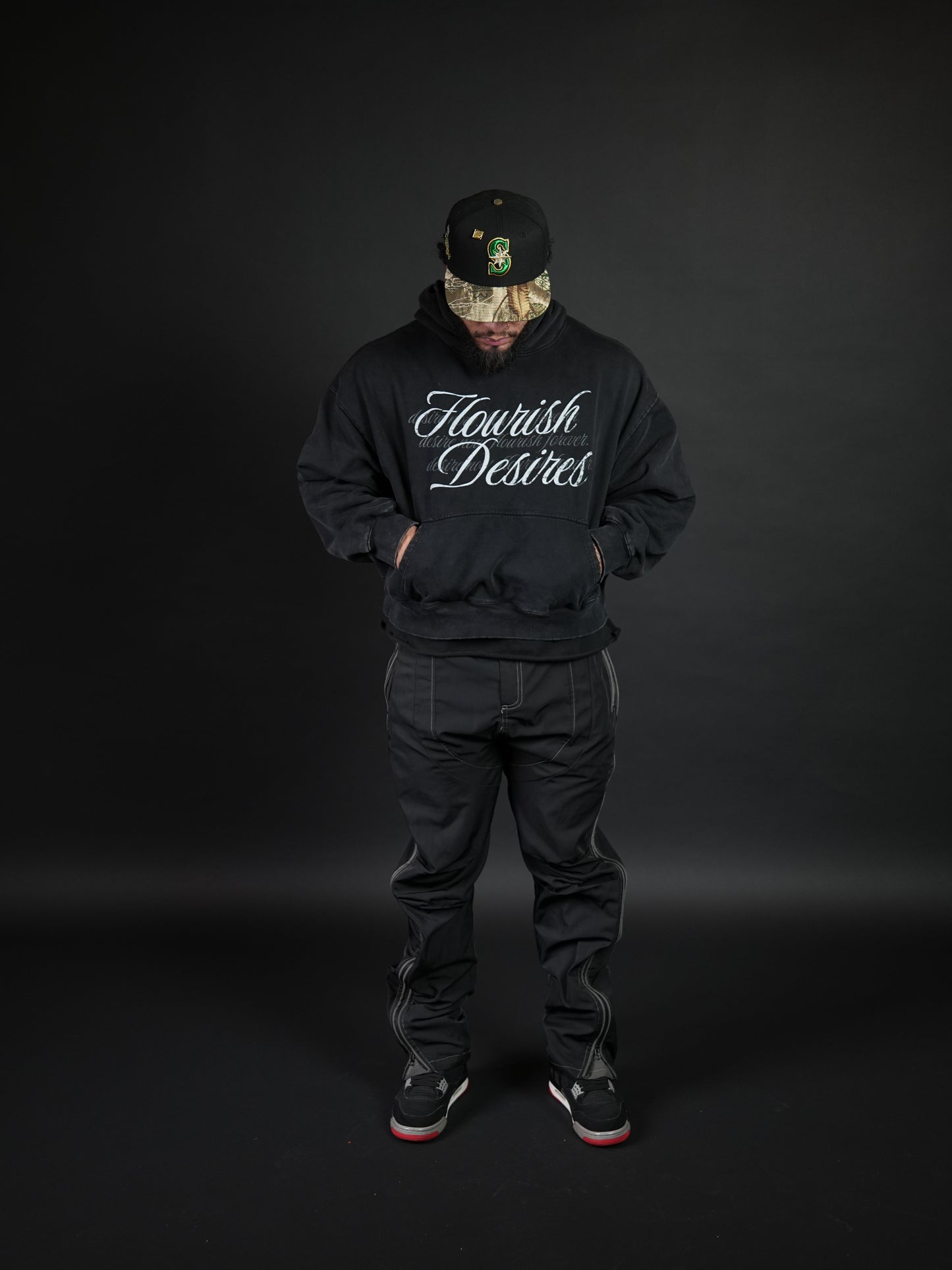 FLOURISH "FLOURISH DESIRES" BOXY HOODIE - ASH BLACK